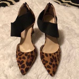 NWT Anne Michelle Leopard Heels